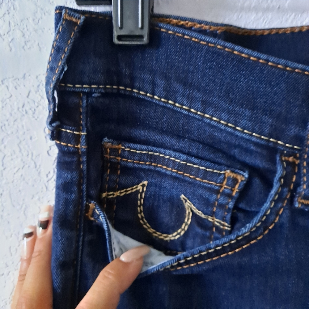 True Religion Casey Low Rise Super Skinny Jeans - Picture 5 of 8
